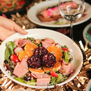 Clementine-Salad-With-Smoked-Duck